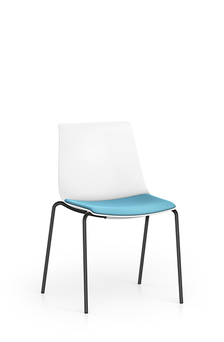 SU112 - Four legs,
stacking height: 5 pieces
(Non-stackable with loop armrests)